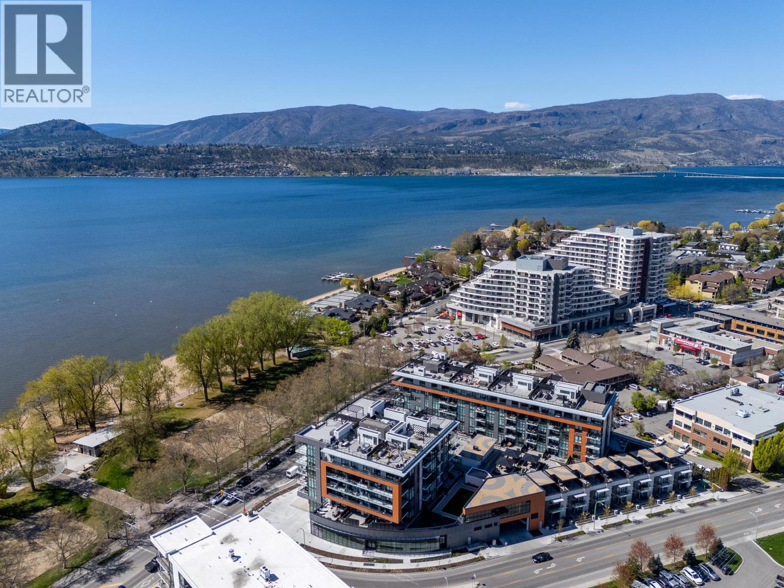 3409 Lakeshore Road Unit# 407