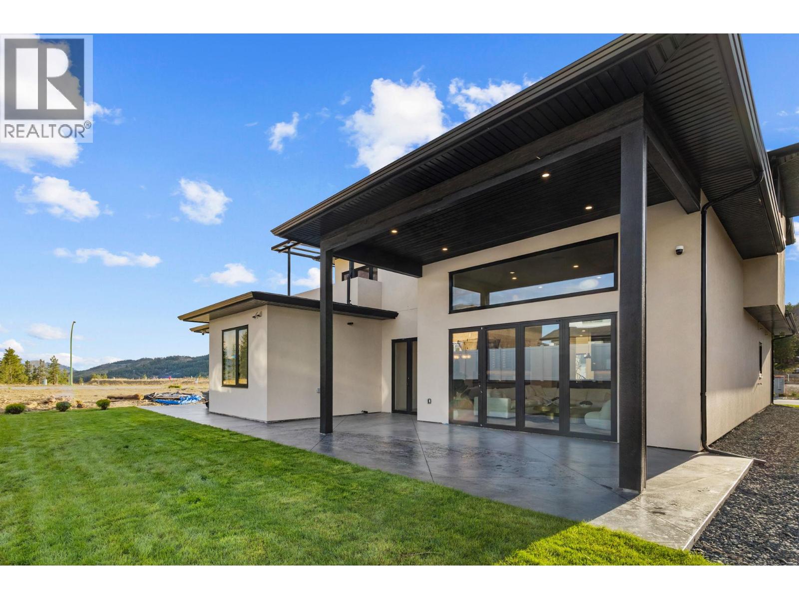3079 Eagle Bluff Drive