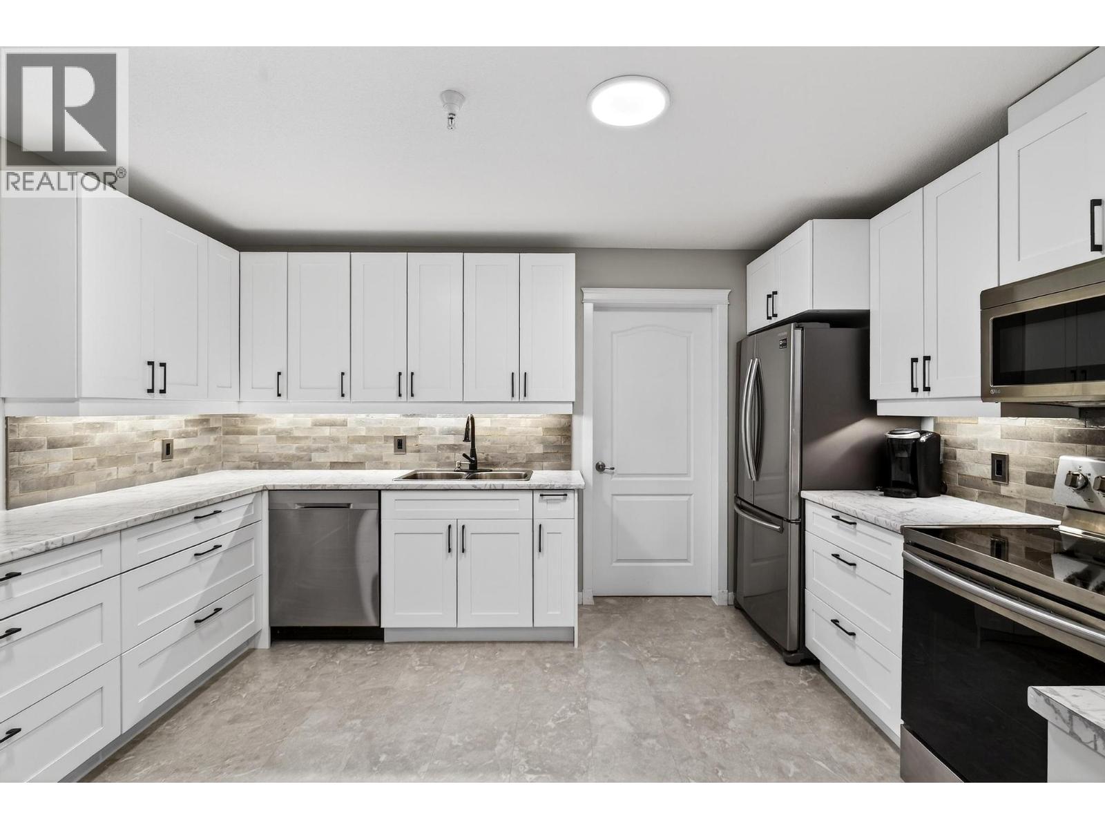 305 Whitman Road Unit# 108