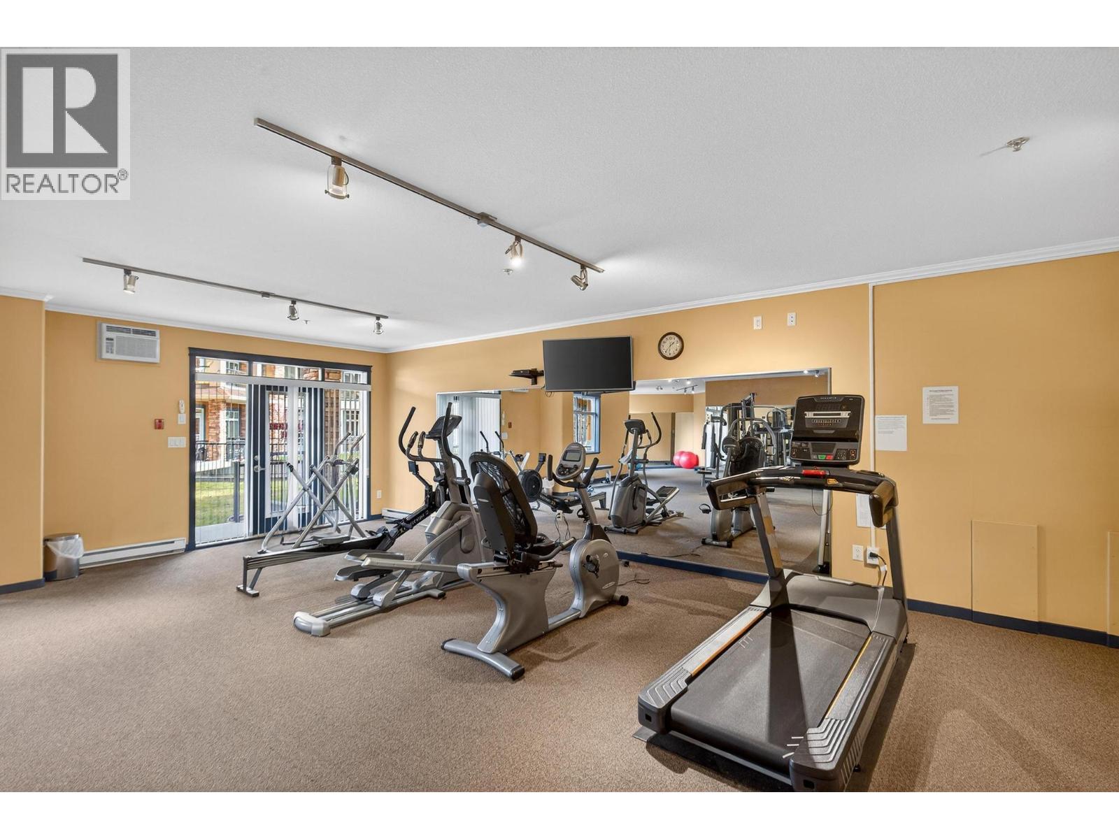 305 Whitman Road Unit# 108