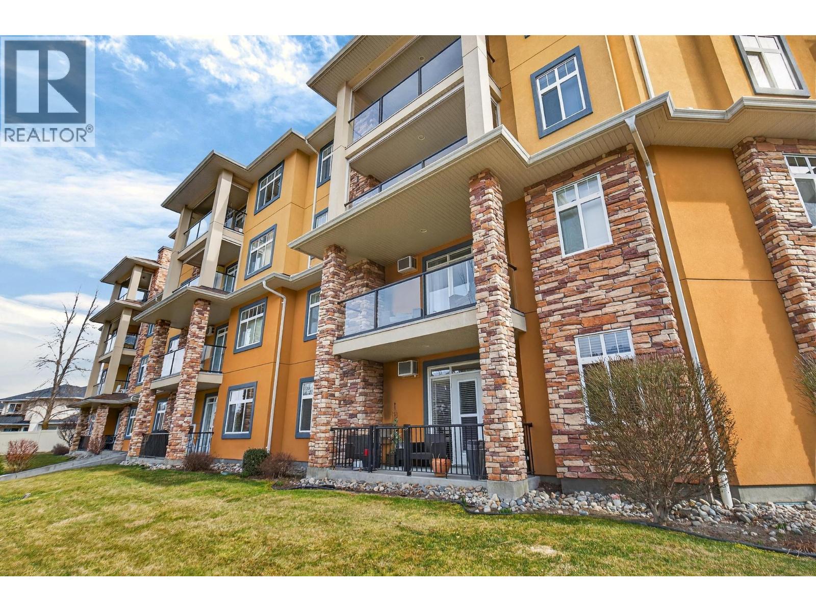 305 Whitman Road Unit# 108