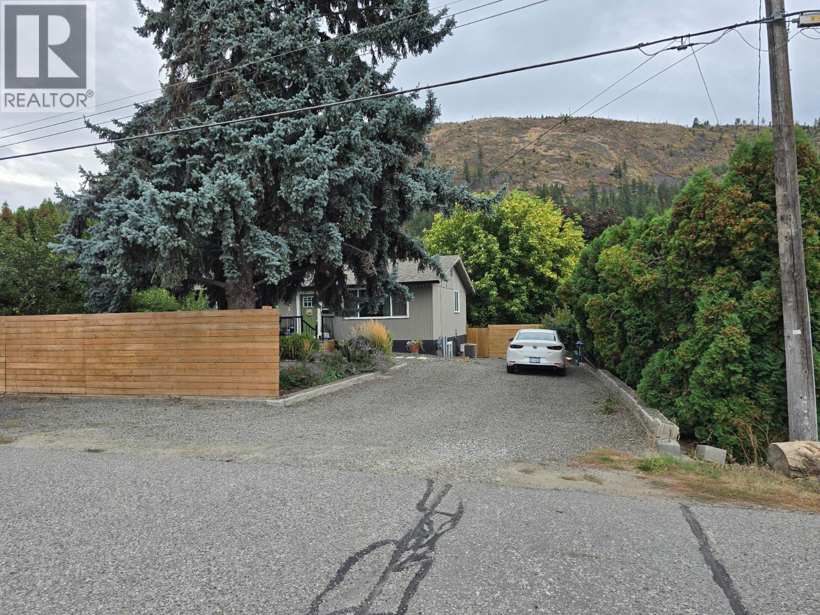 1411 Hudson Road