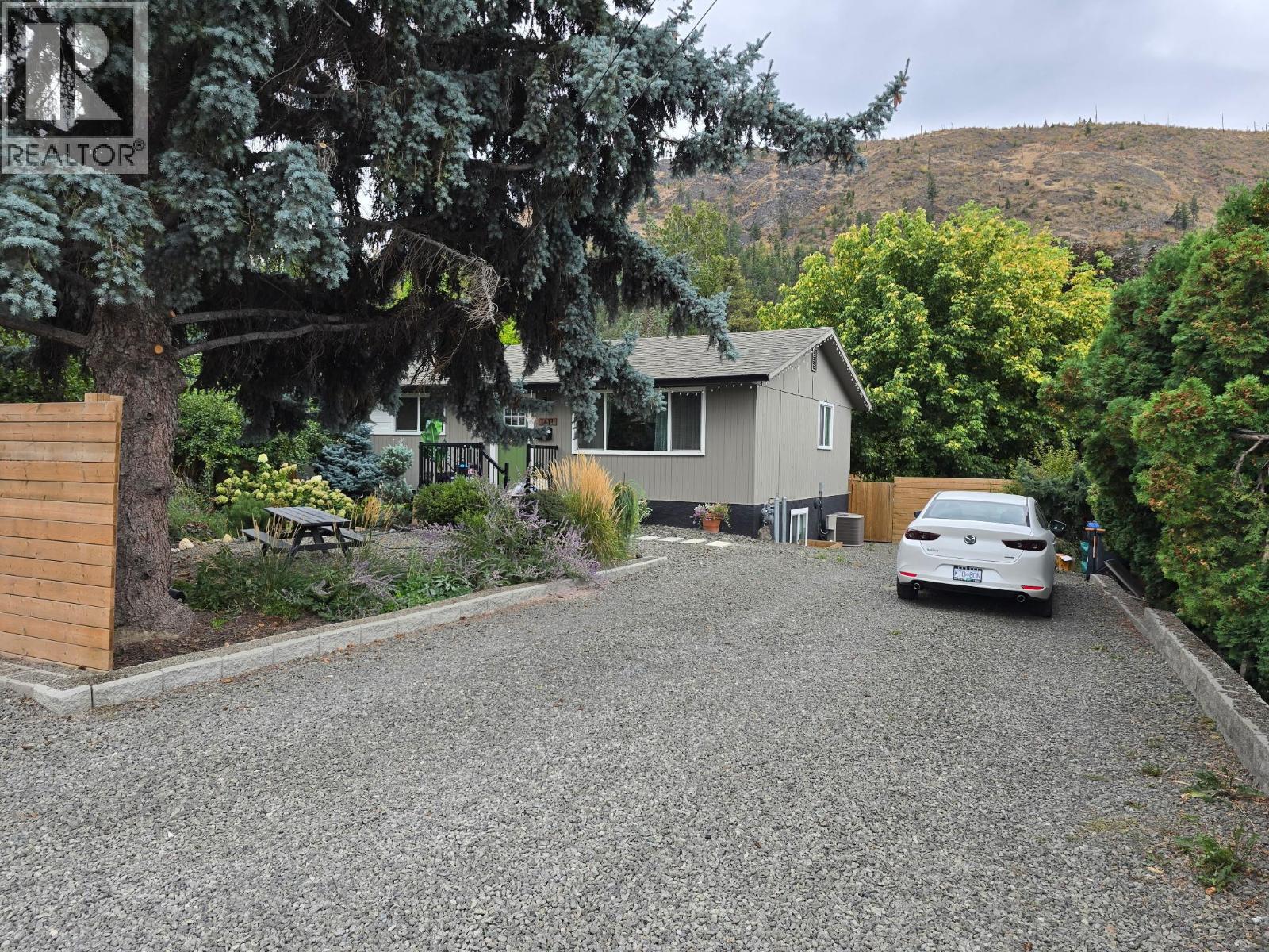 1411 Hudson Road