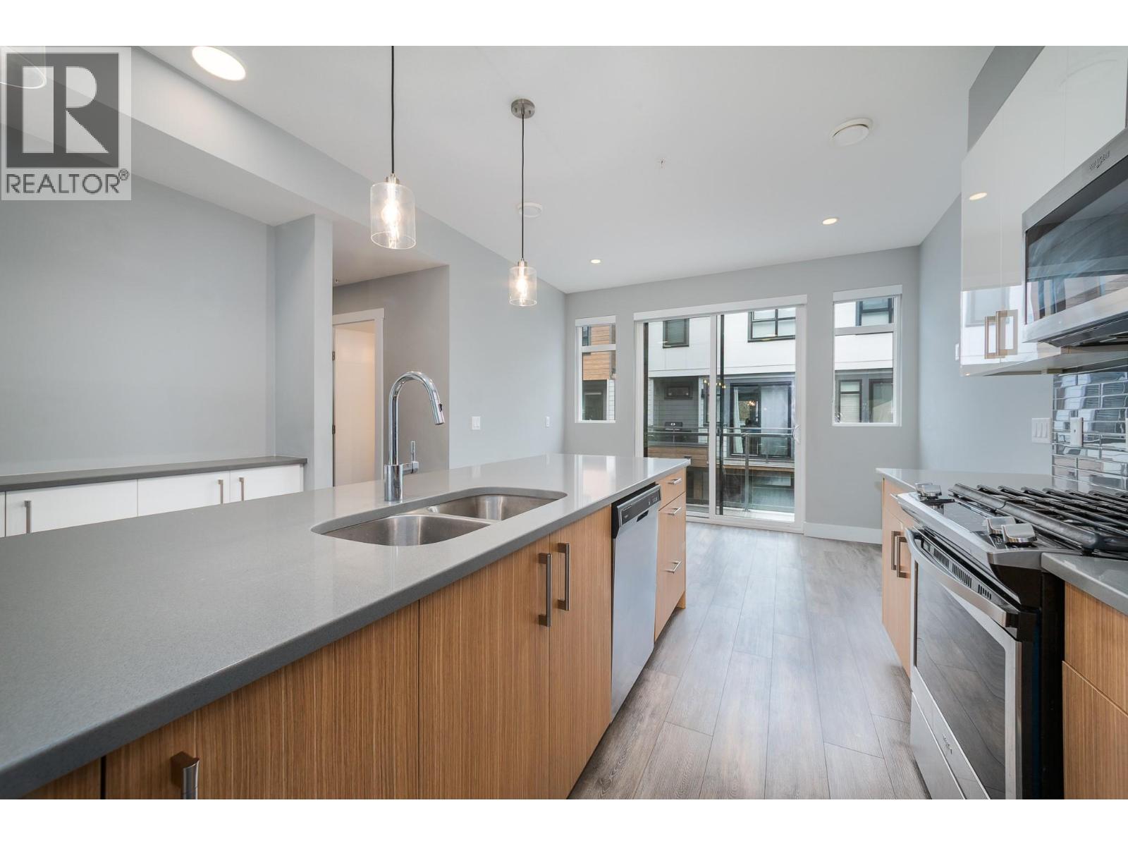 11581 Rogers Road Unit# 202