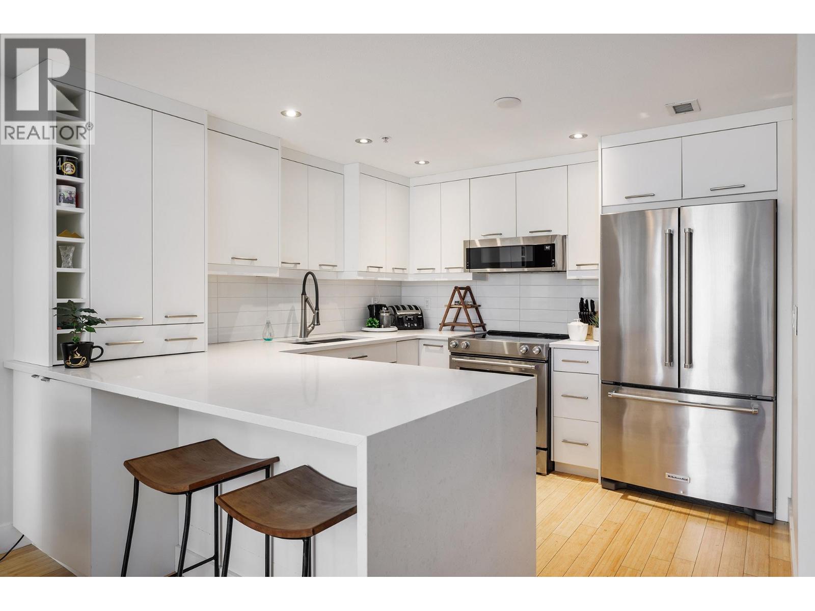 1088 Sunset Drive Unit# 247