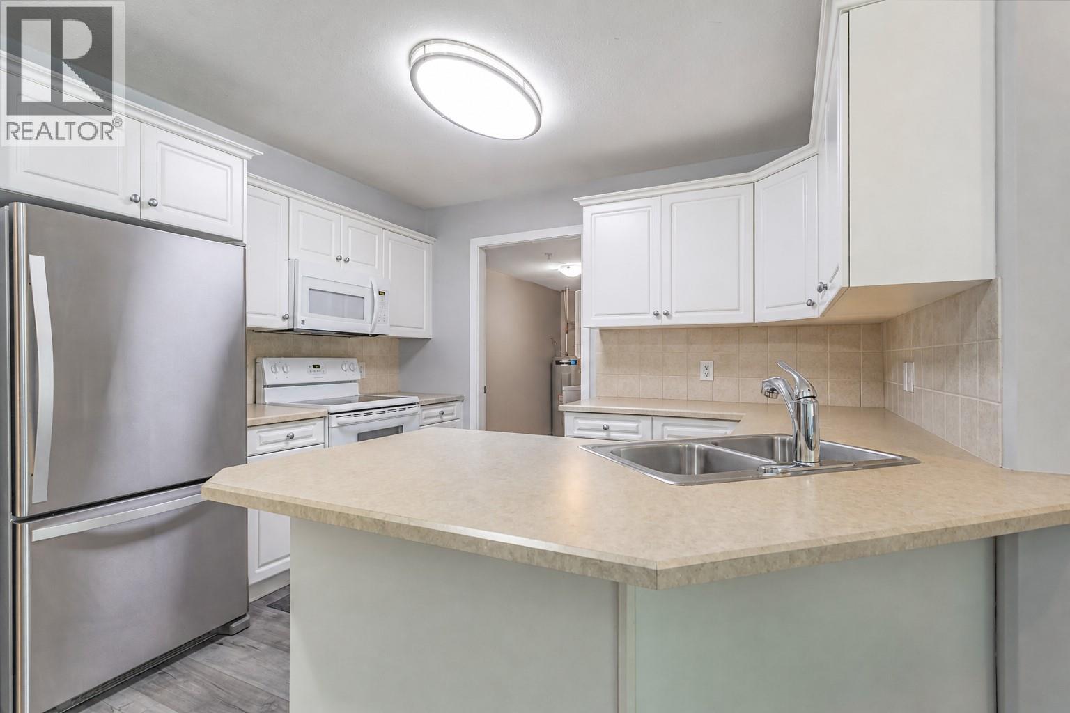260 Franklyn Road Unit# 114