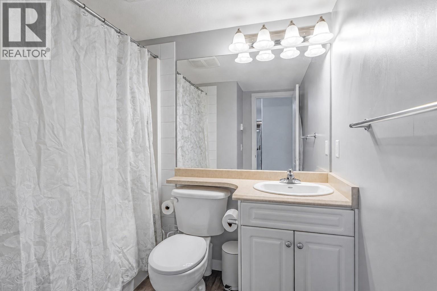 260 Franklyn Road Unit# 114