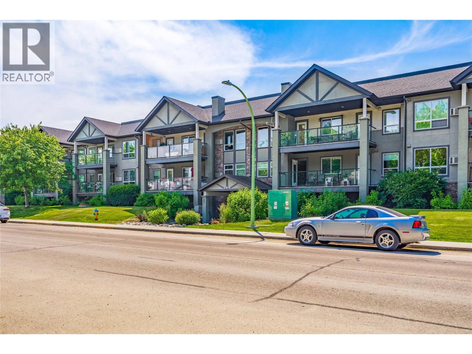 260 Franklyn Road Unit# 114