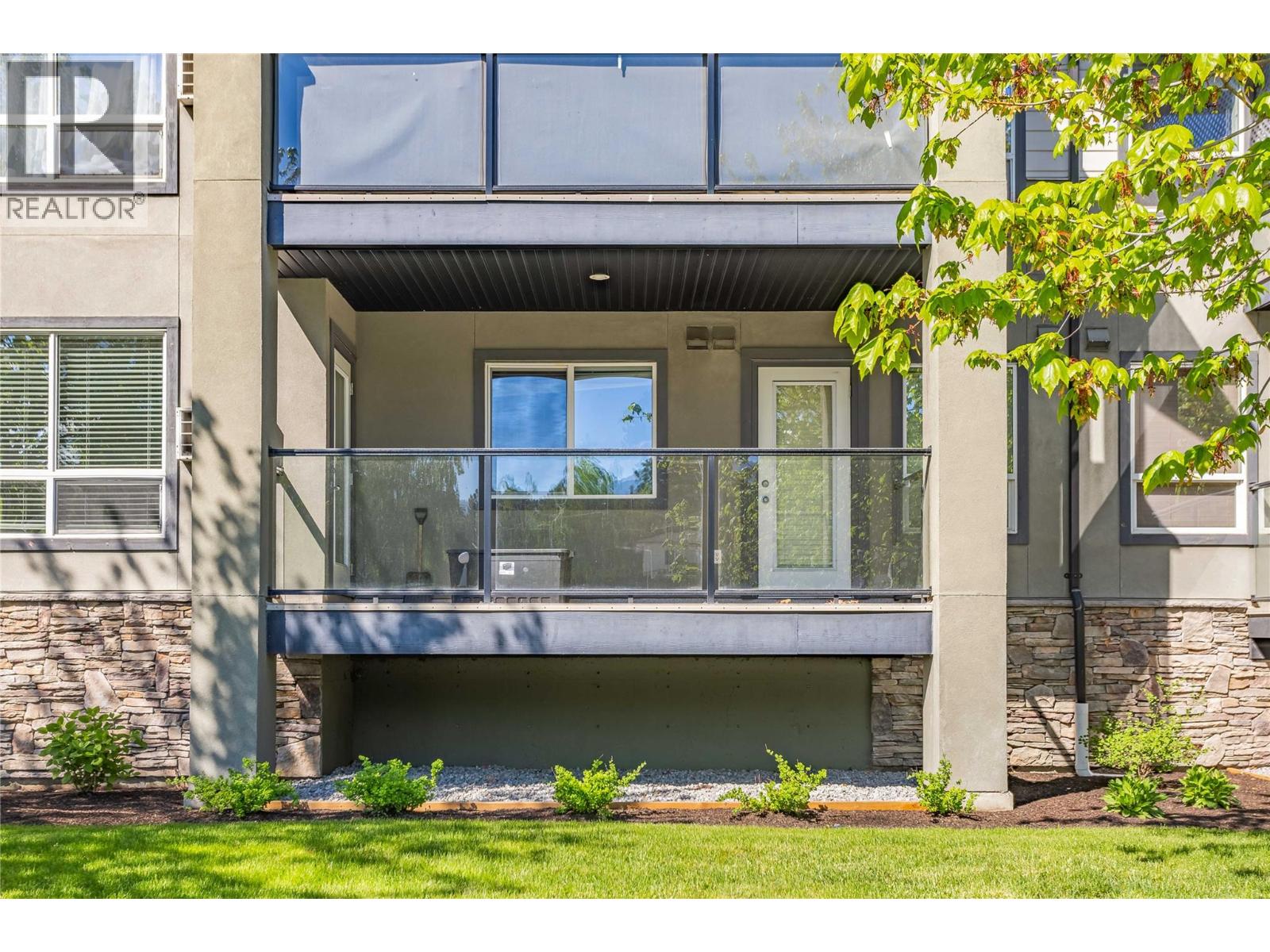 260 Franklyn Road Unit# 114