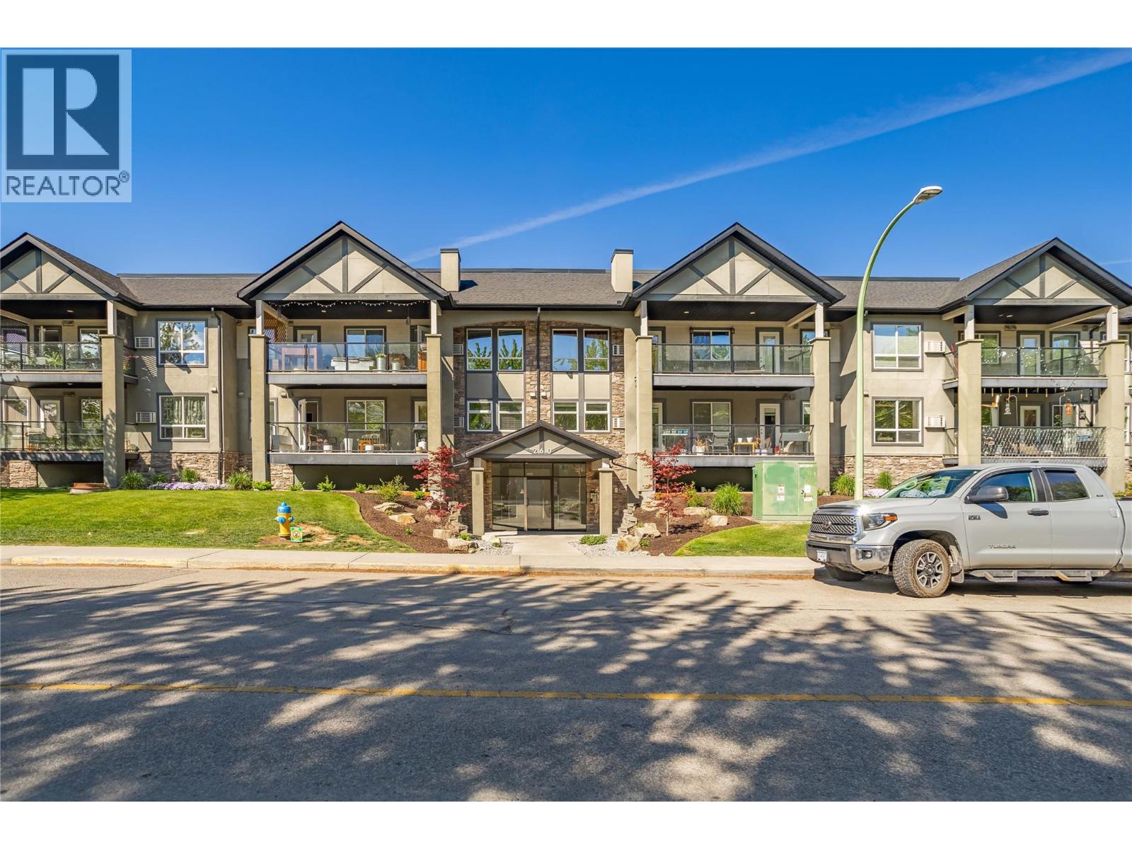 260 Franklyn Road Unit# 114