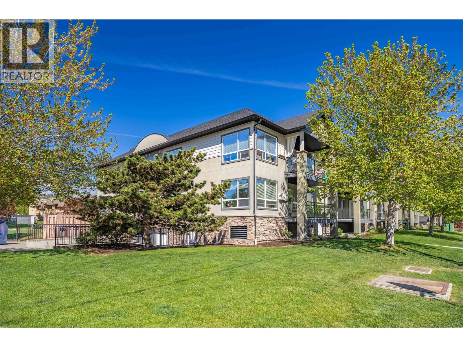 260 Franklyn Road Unit# 114