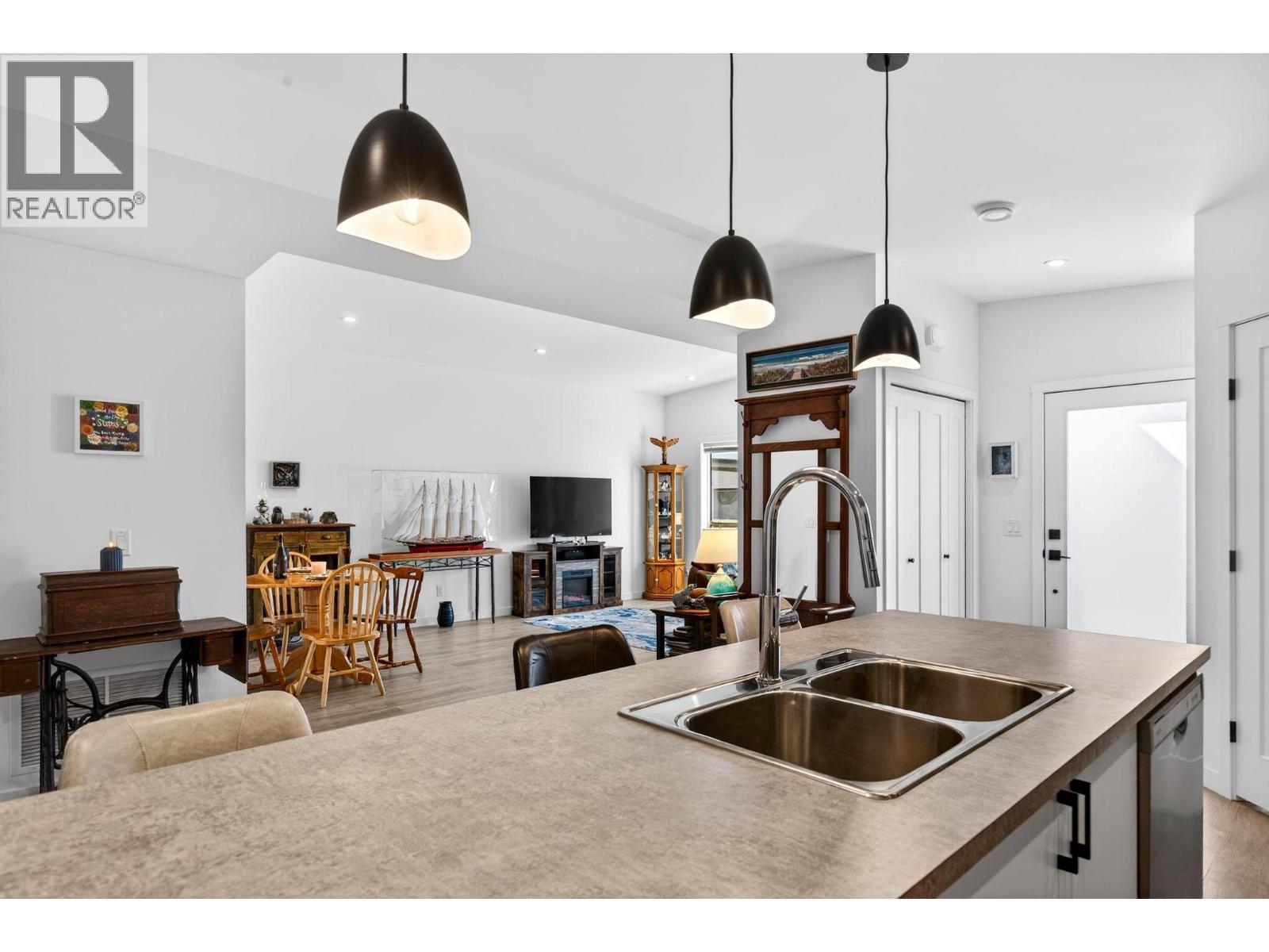 8900 Jim Bailey Road Unit# 124