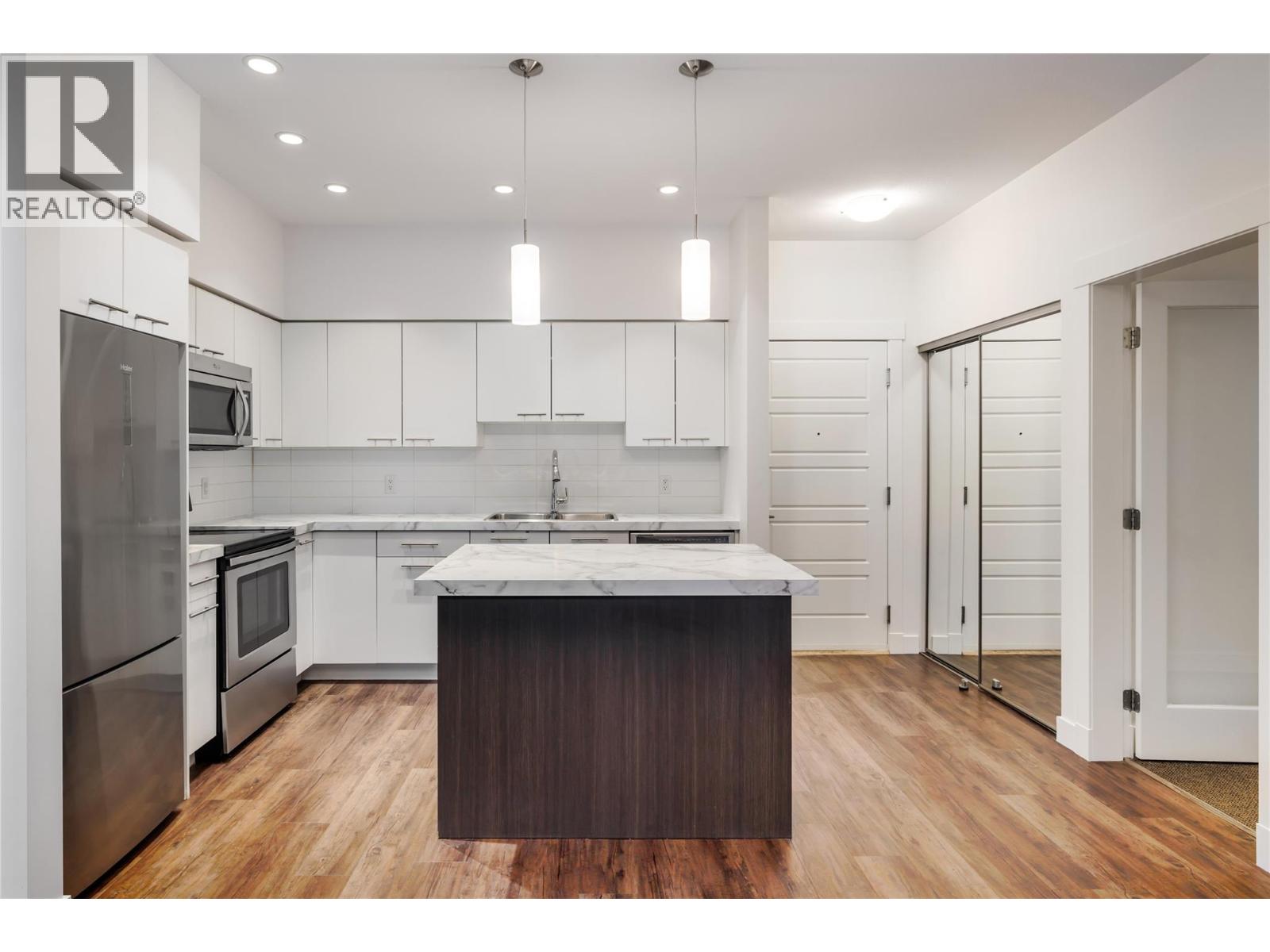 975 Academy Way Unit# 214