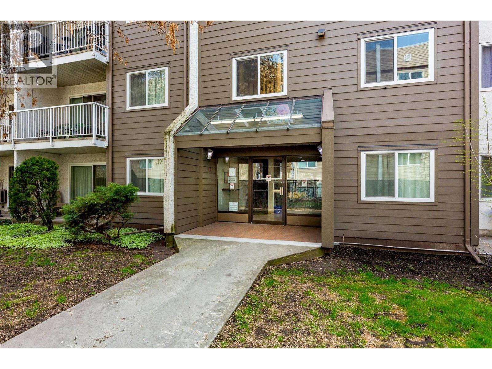395 Franklyn Road Unit# 108