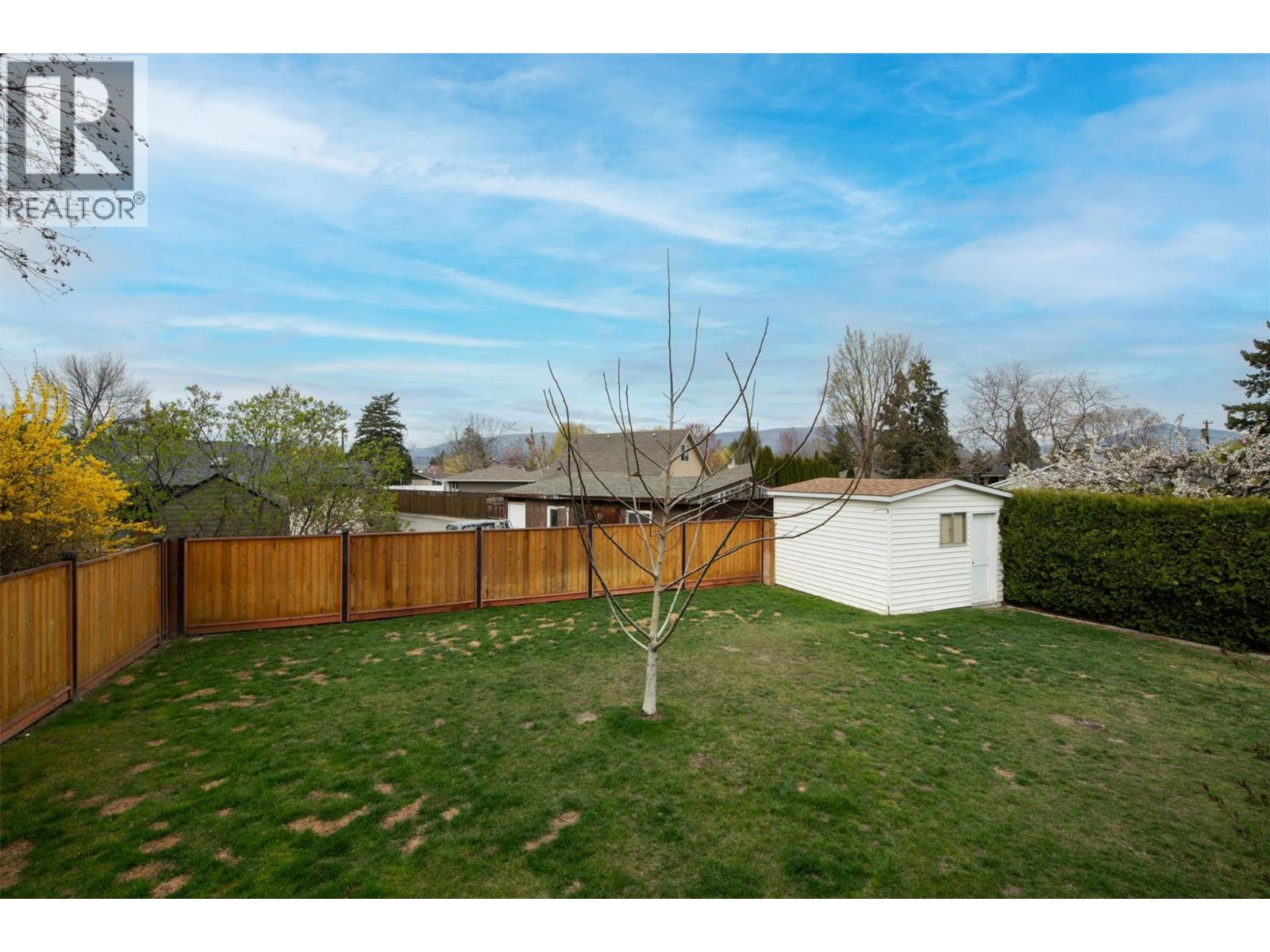 2640 Gordon Drive