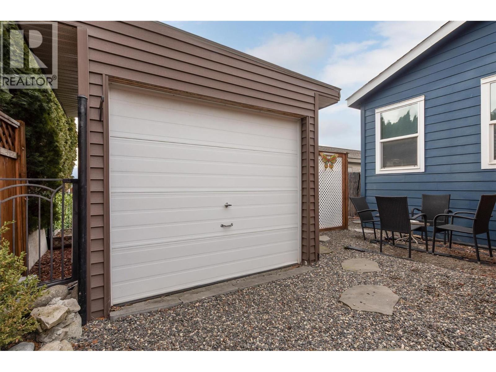 2440 Old Okanagan Highway Unit# 612