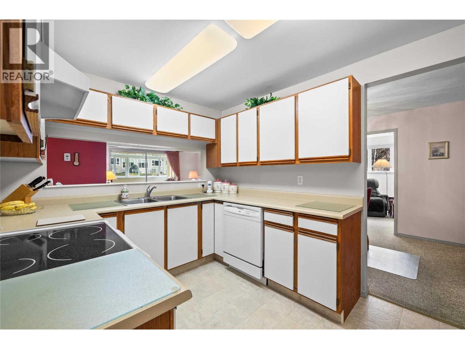 1045 Sutherland Avenue Unit# 37