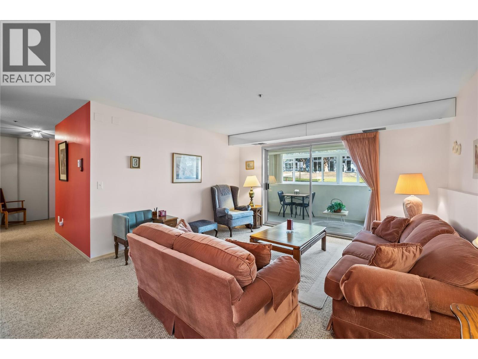 1045 Sutherland Avenue Unit# 37
