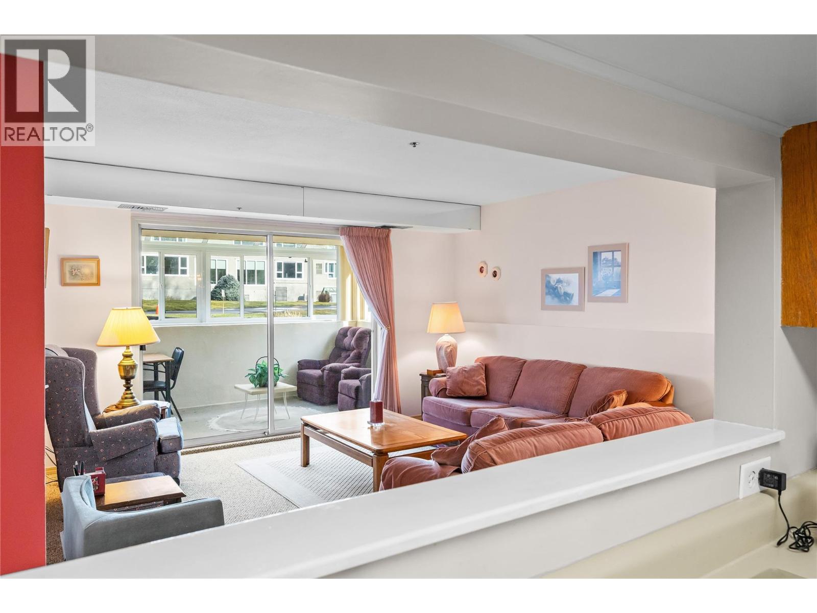 1045 Sutherland Avenue Unit# 37