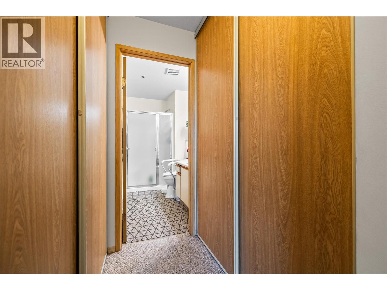 1045 Sutherland Avenue Unit# 37