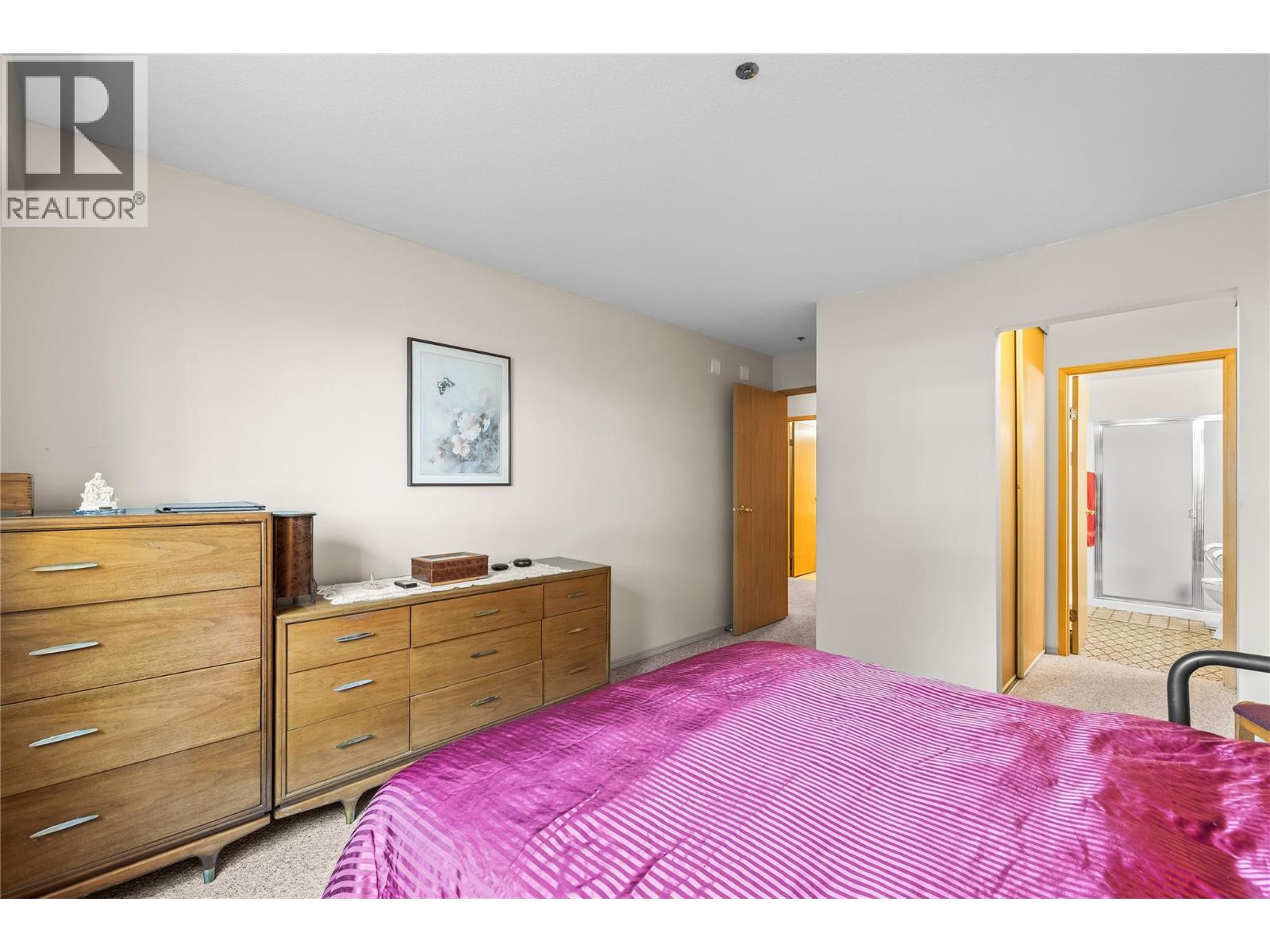 1045 Sutherland Avenue Unit# 37