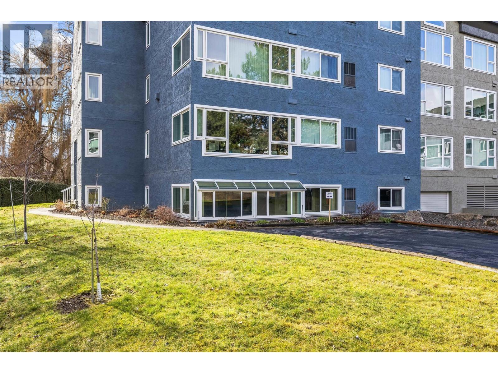 1045 Sutherland Avenue Unit# 37