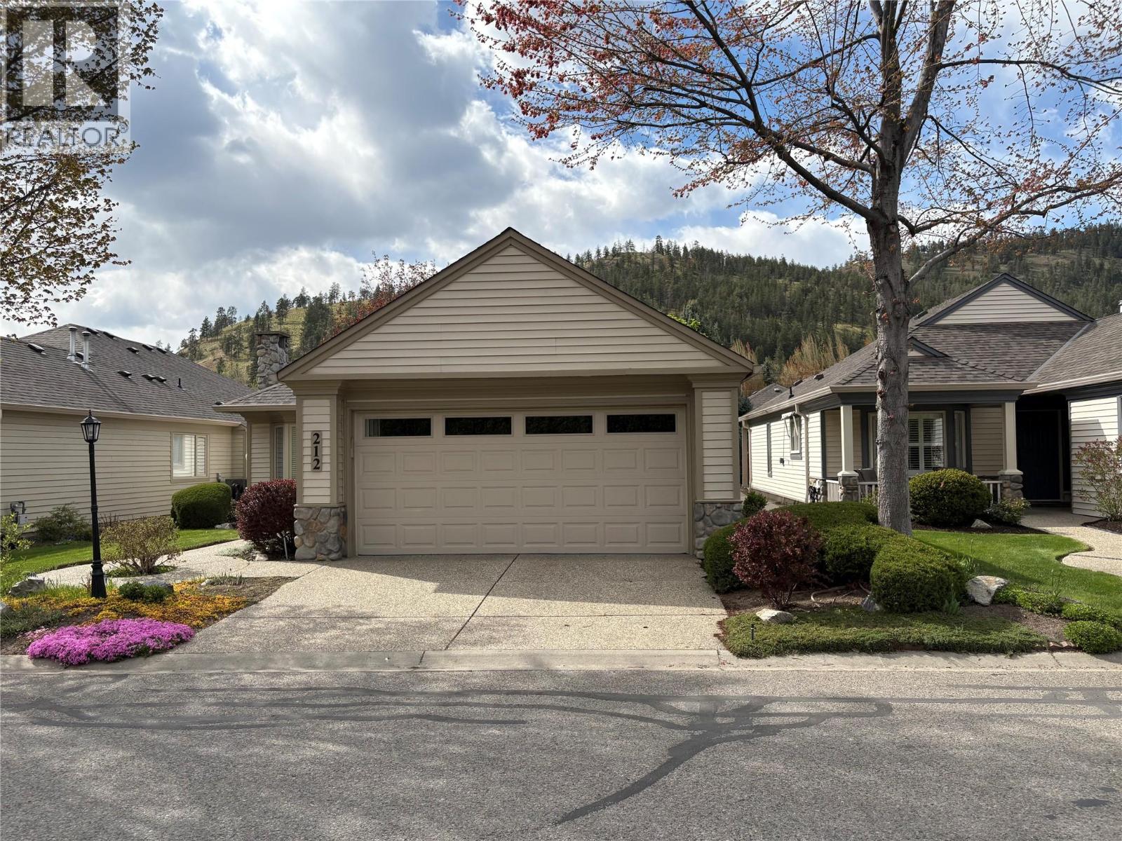 550 Yates Road Unit# 212 Lot# 15