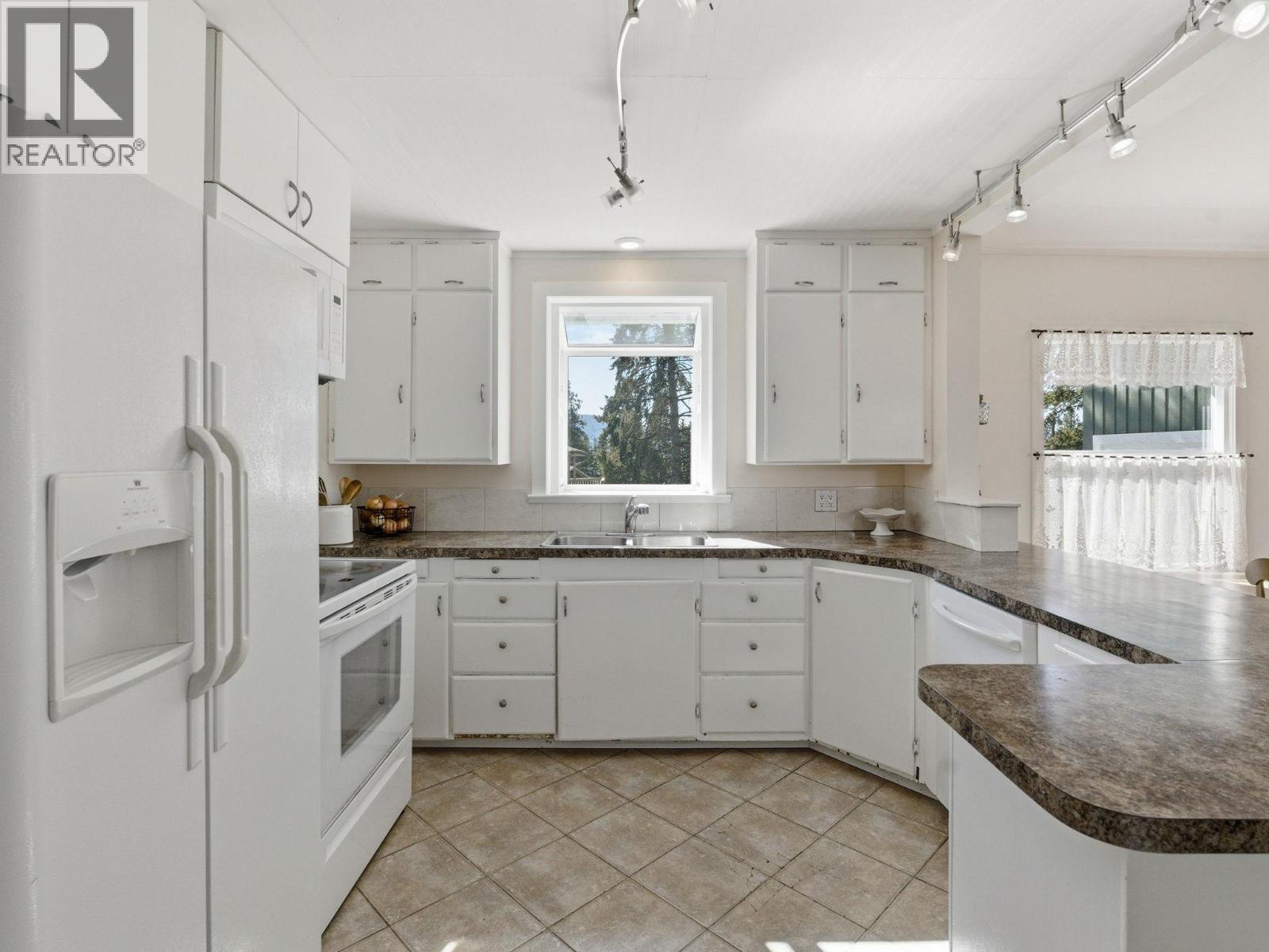 3090 Smith Creek Road