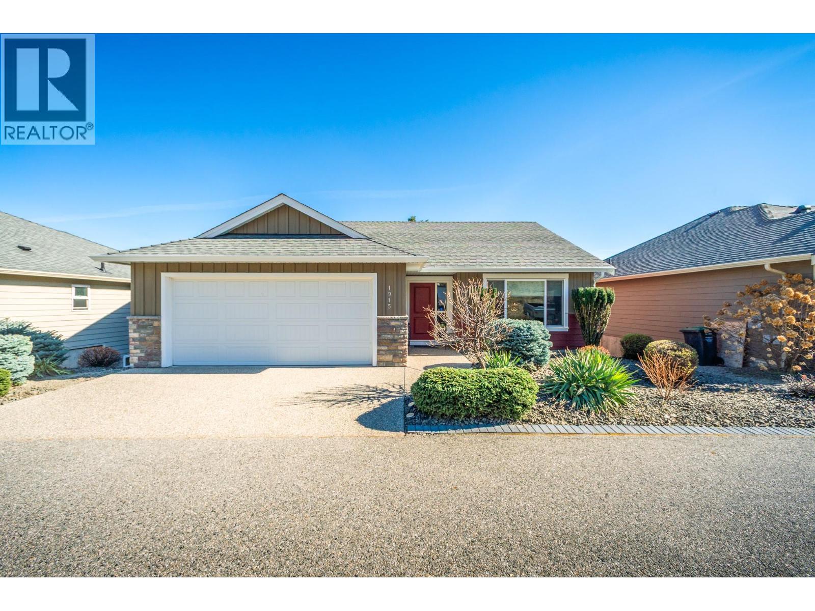 1915 Rosealee Lane