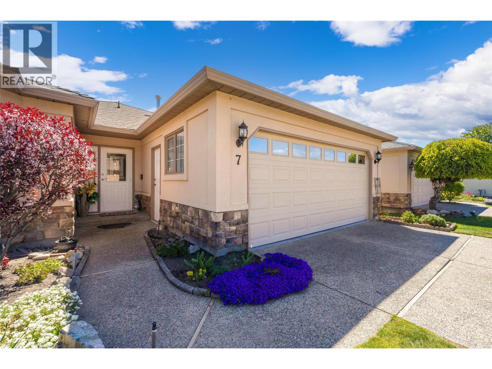 595 Yates Road Unit# 7