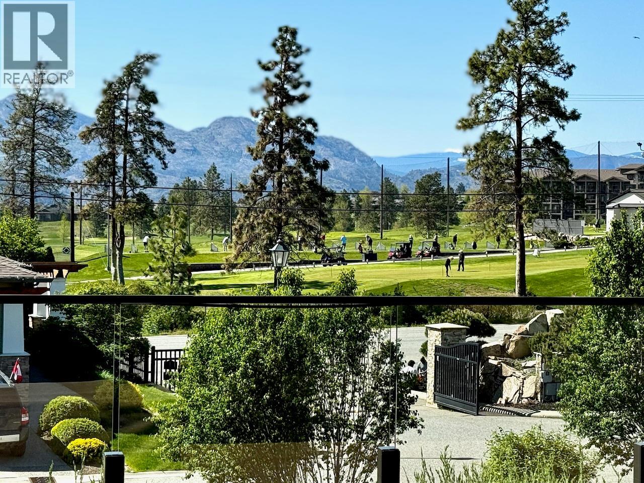 2097 Acorn Crescent