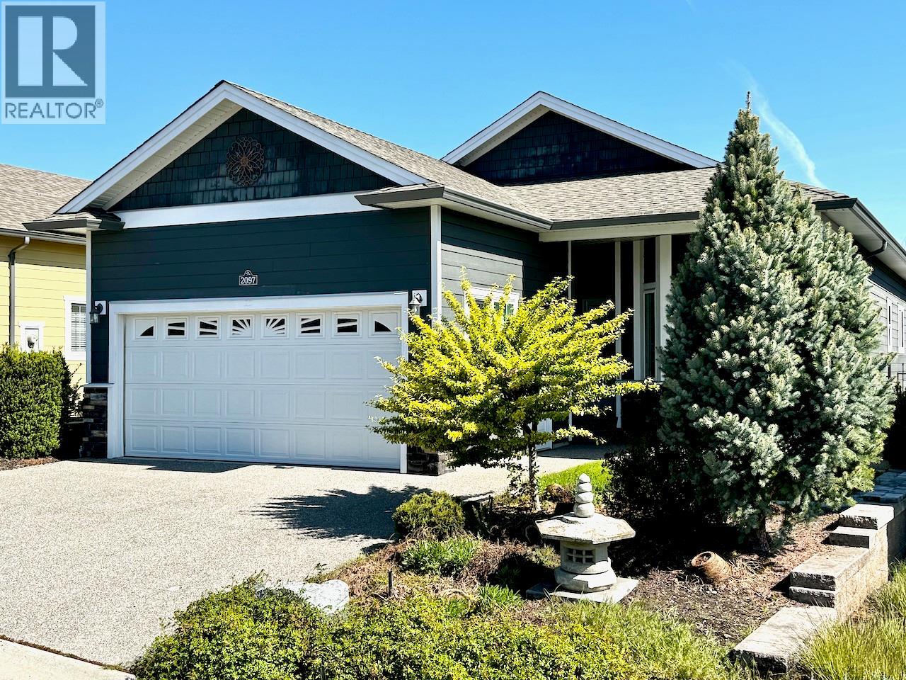 2097 Acorn Crescent
