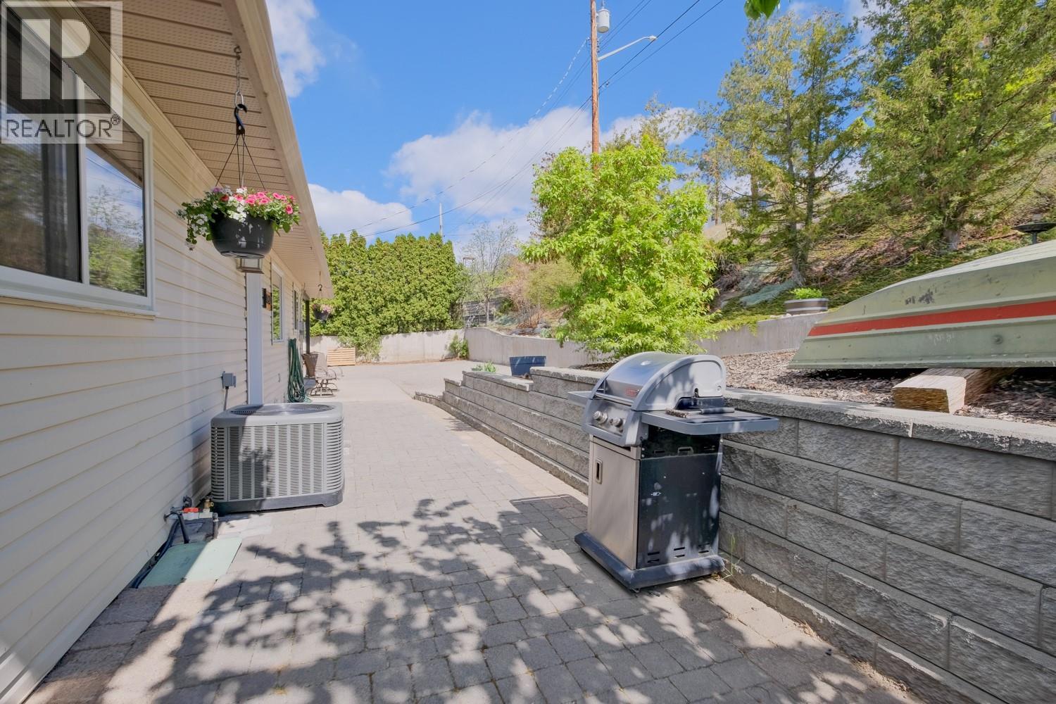 11420 Darlene Road