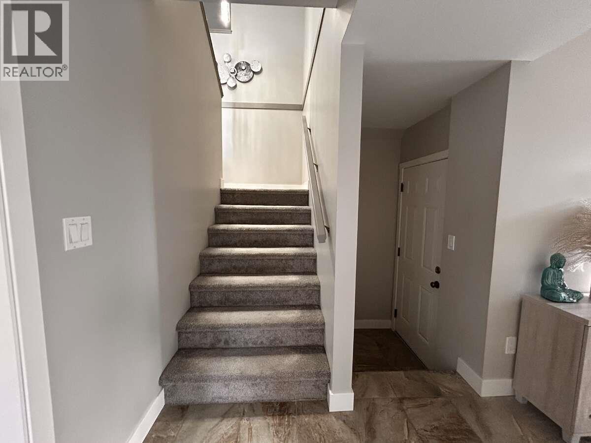 2906 Bentley Road