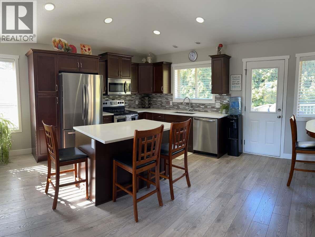2906 Bentley Road