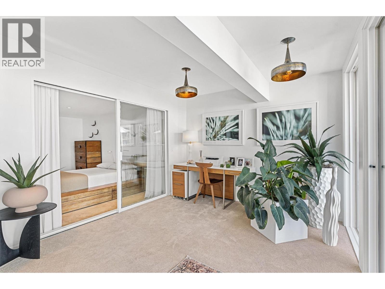 2900 Abbott Street Unit# 202