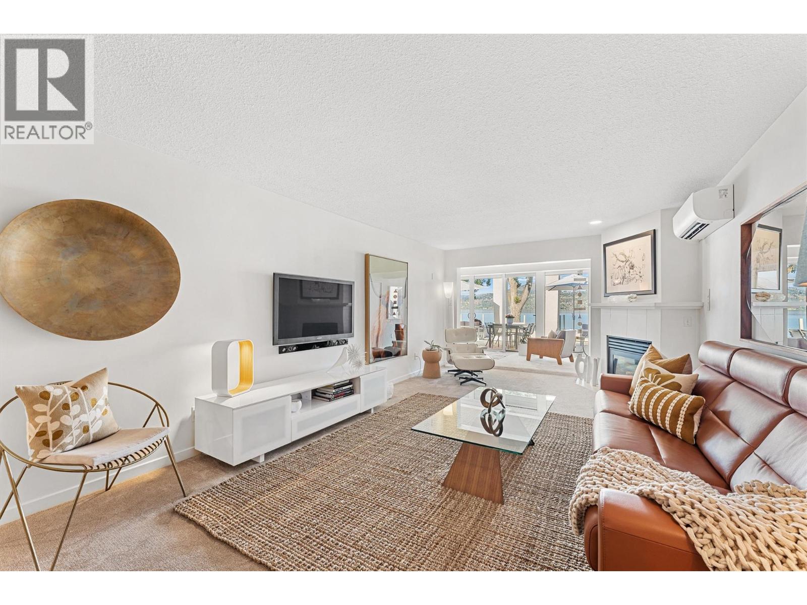 2900 Abbott Street Unit# 202