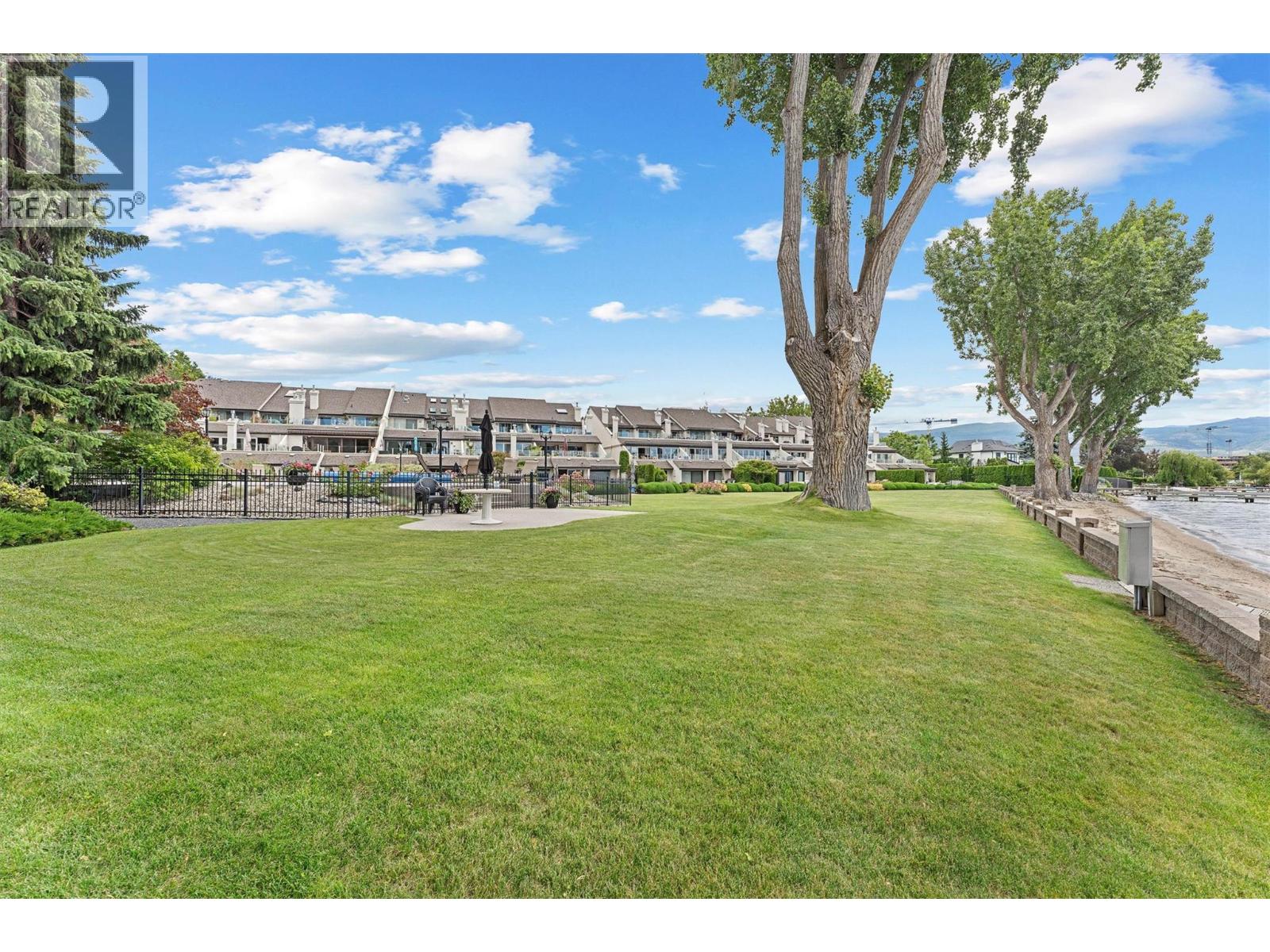 2900 Abbott Street Unit# 202