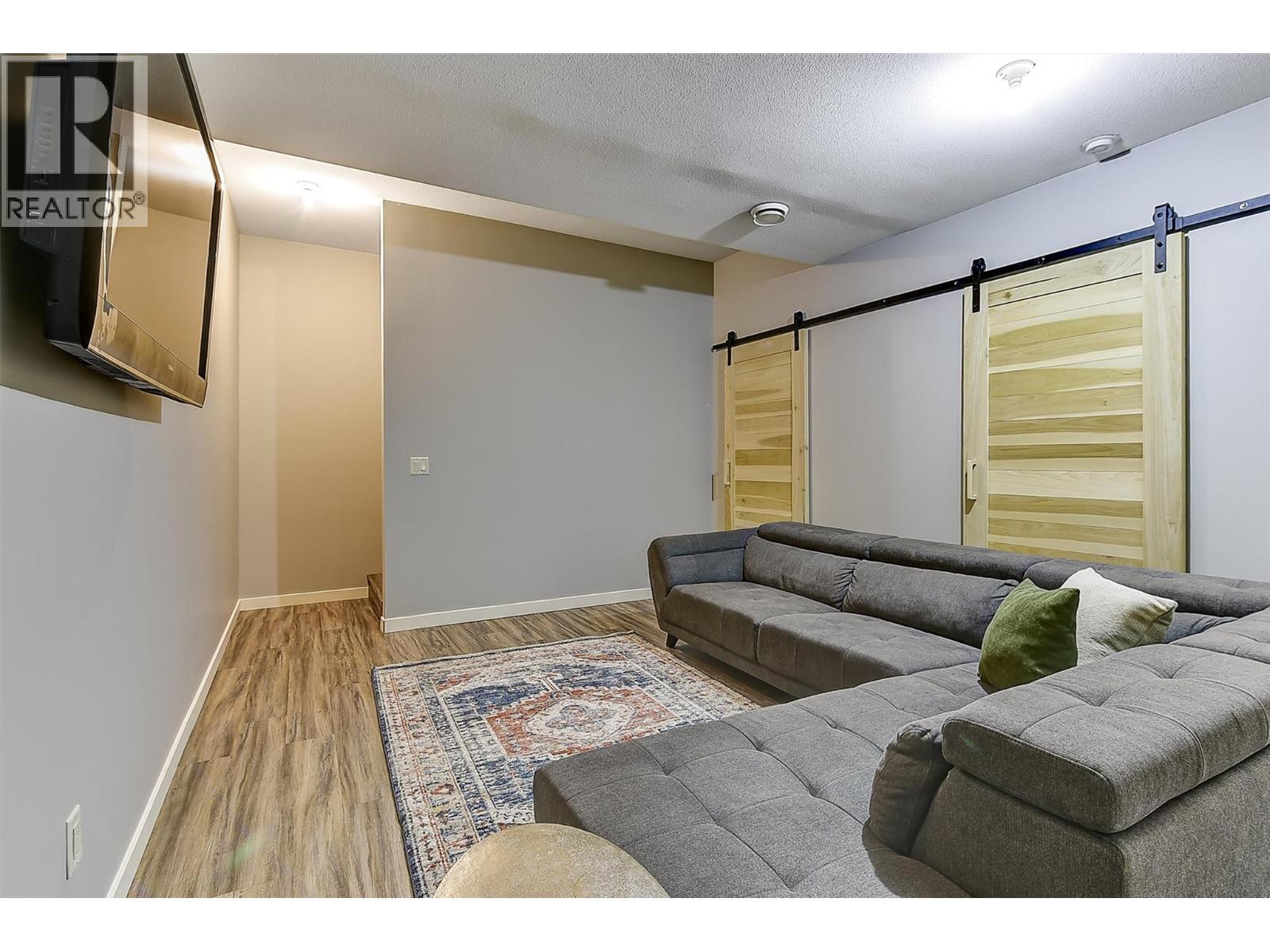 2283 Shannon Heights Court Unit# 18
