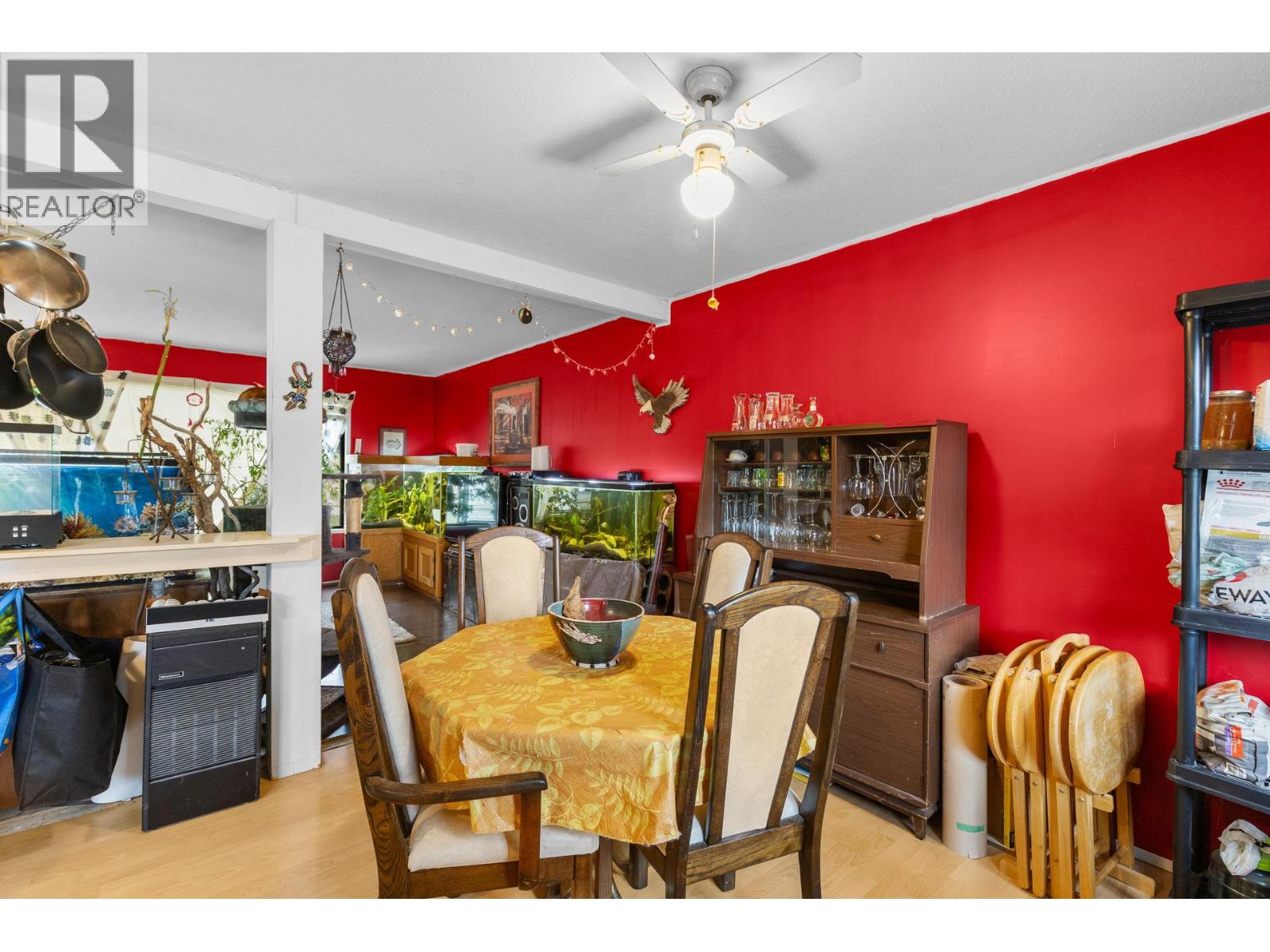 3260 Coyote Crescent