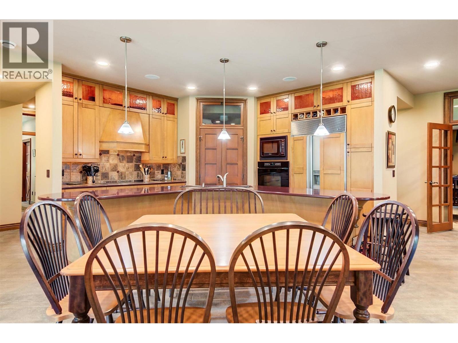 1306 Huckleberry Road