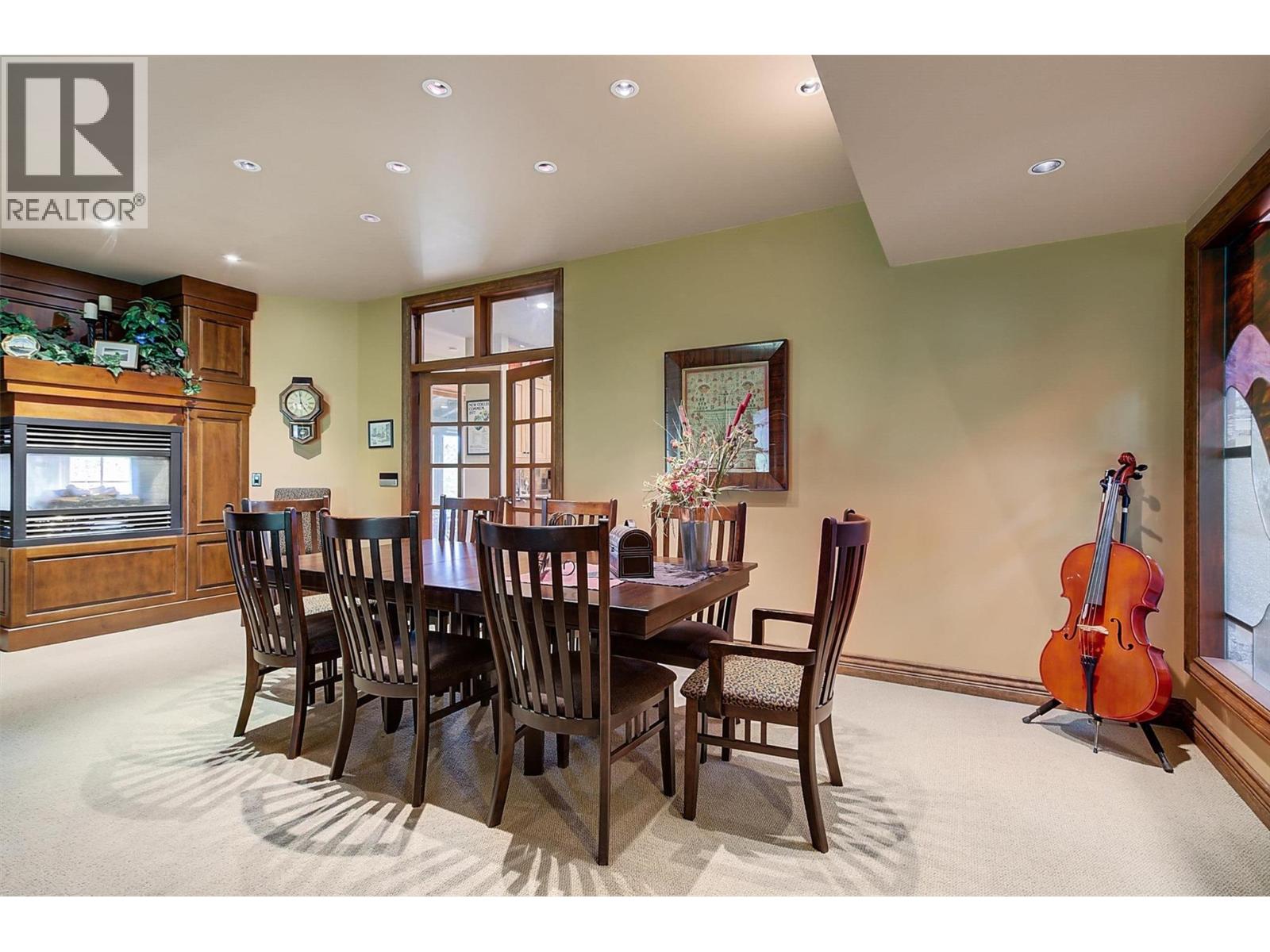 1306 Huckleberry Road