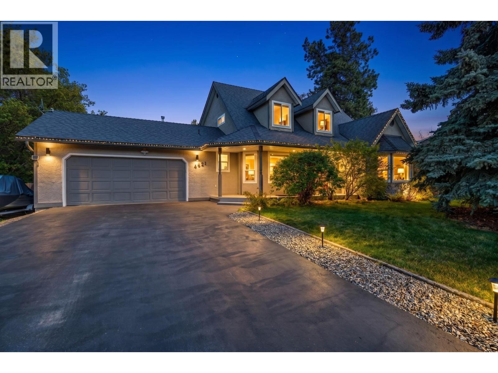 4621 Parkridge Drive