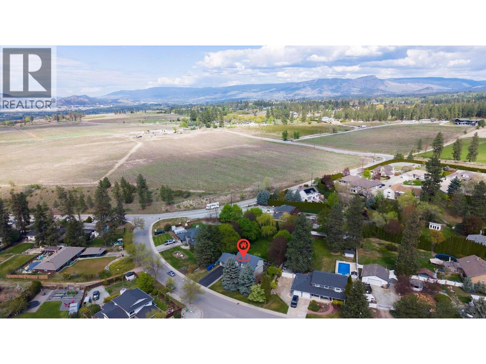 4621 Parkridge Drive