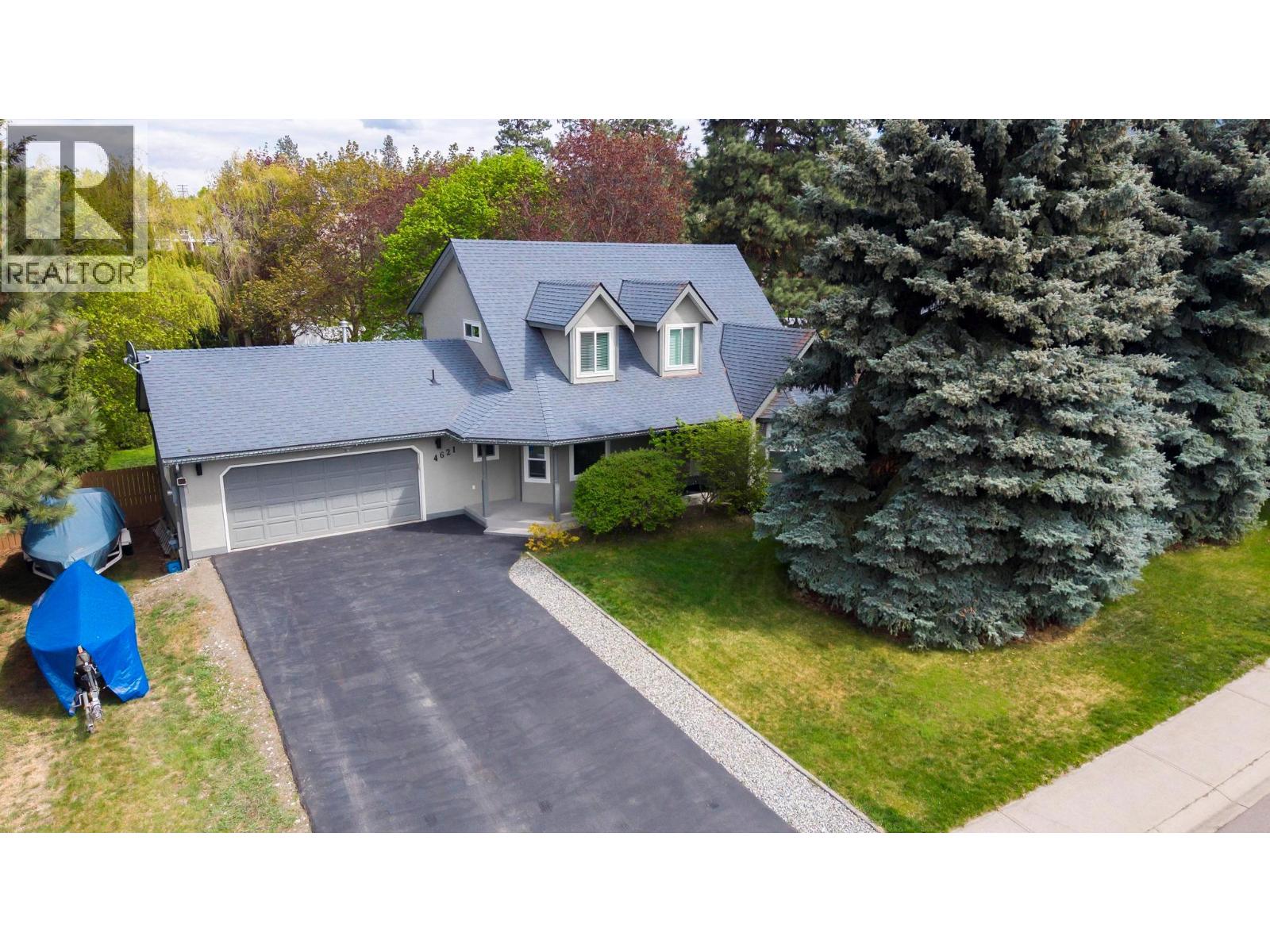 4621 Parkridge Drive