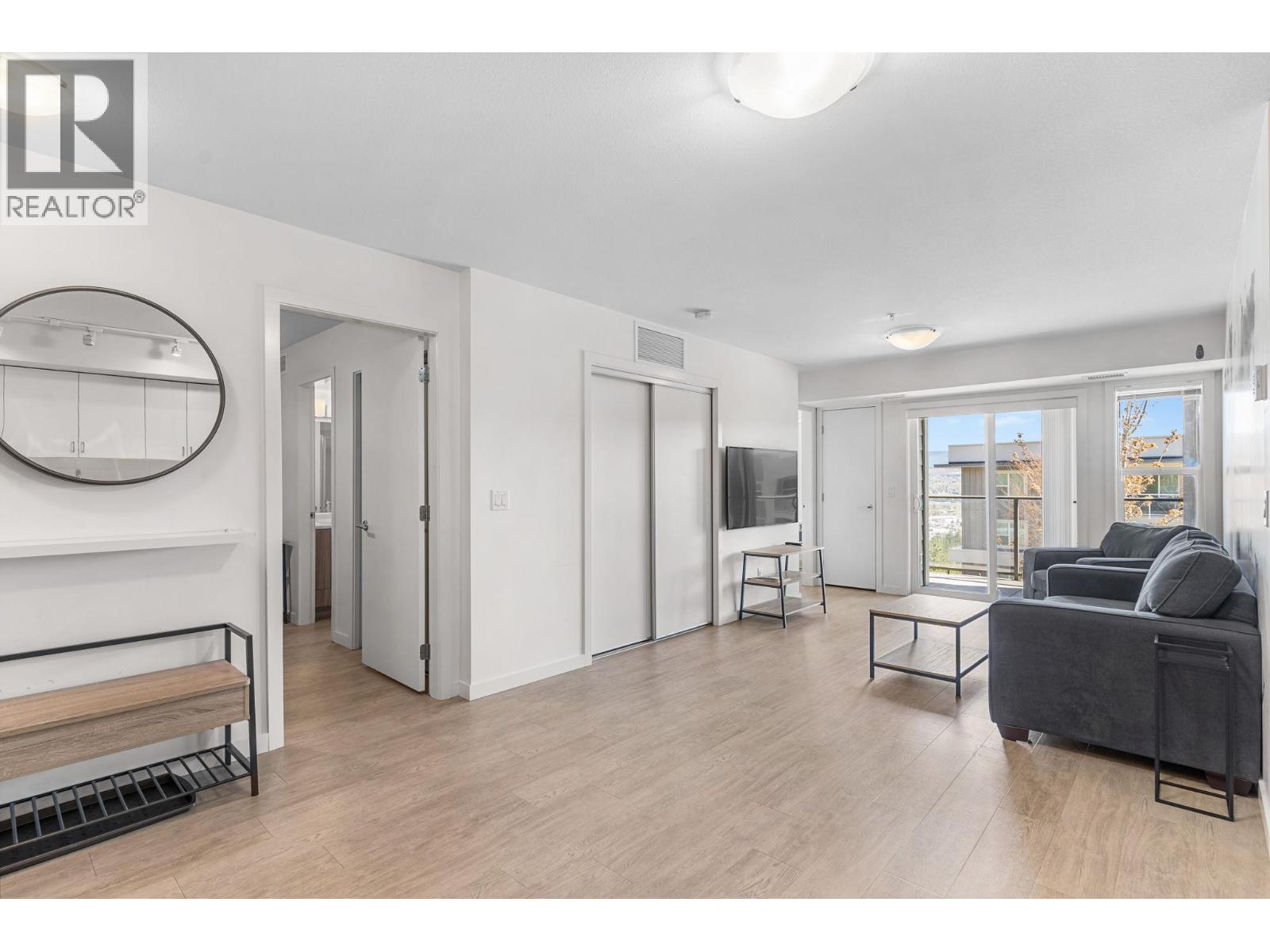 725 Academy Way Unit# 128