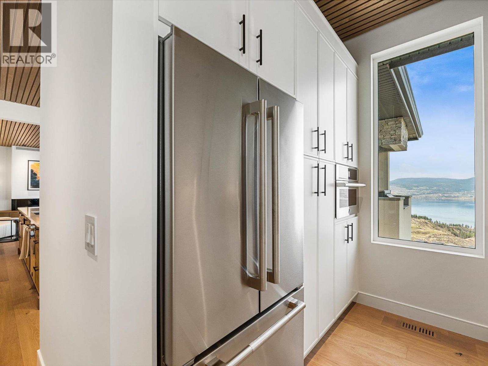 5650 The Edge Place Unit# 110