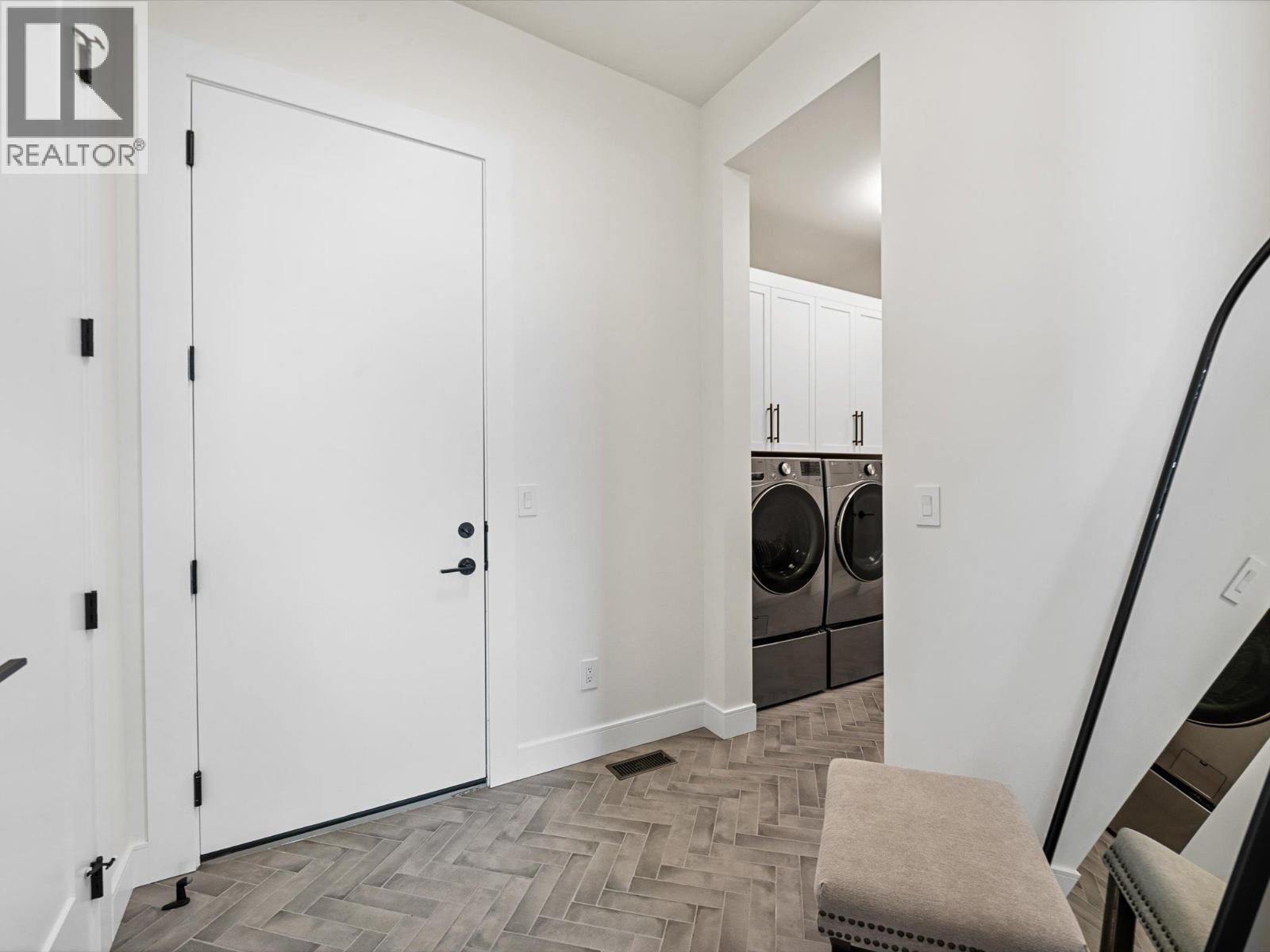 5650 The Edge Place Unit# 110