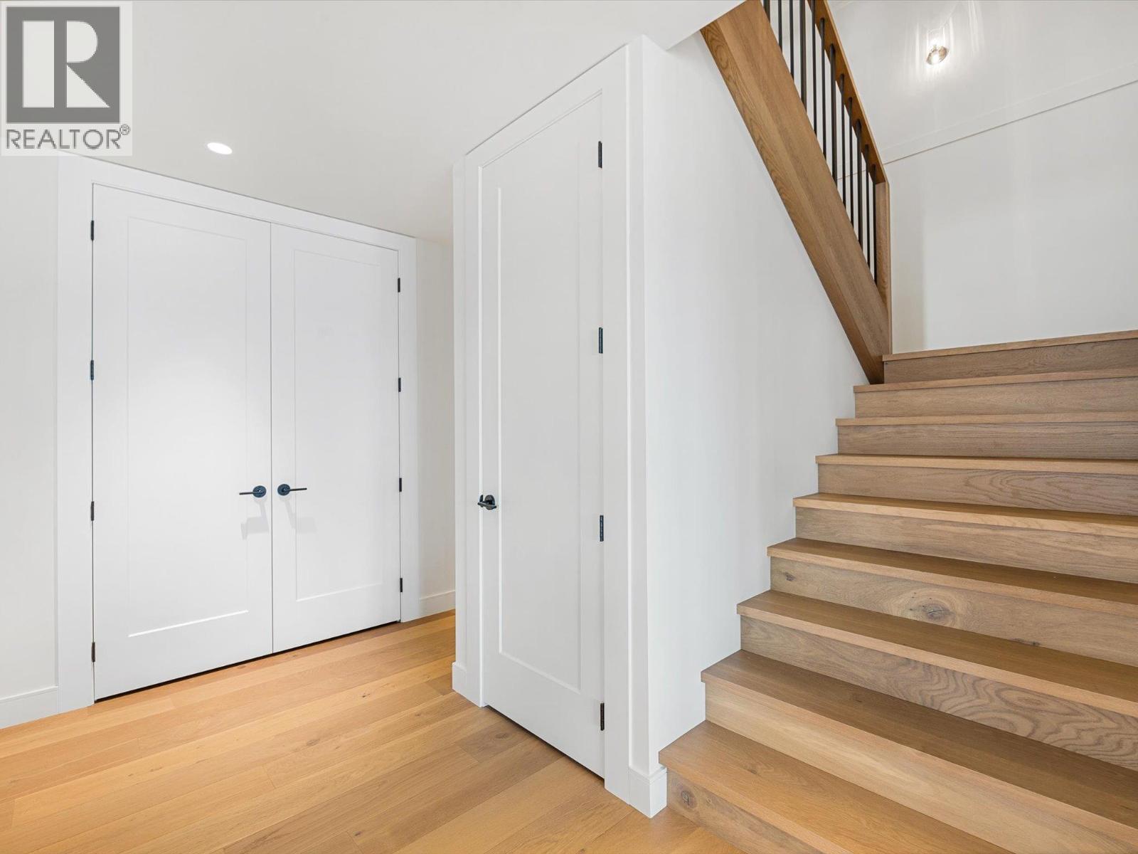 5650 The Edge Place Unit# 110