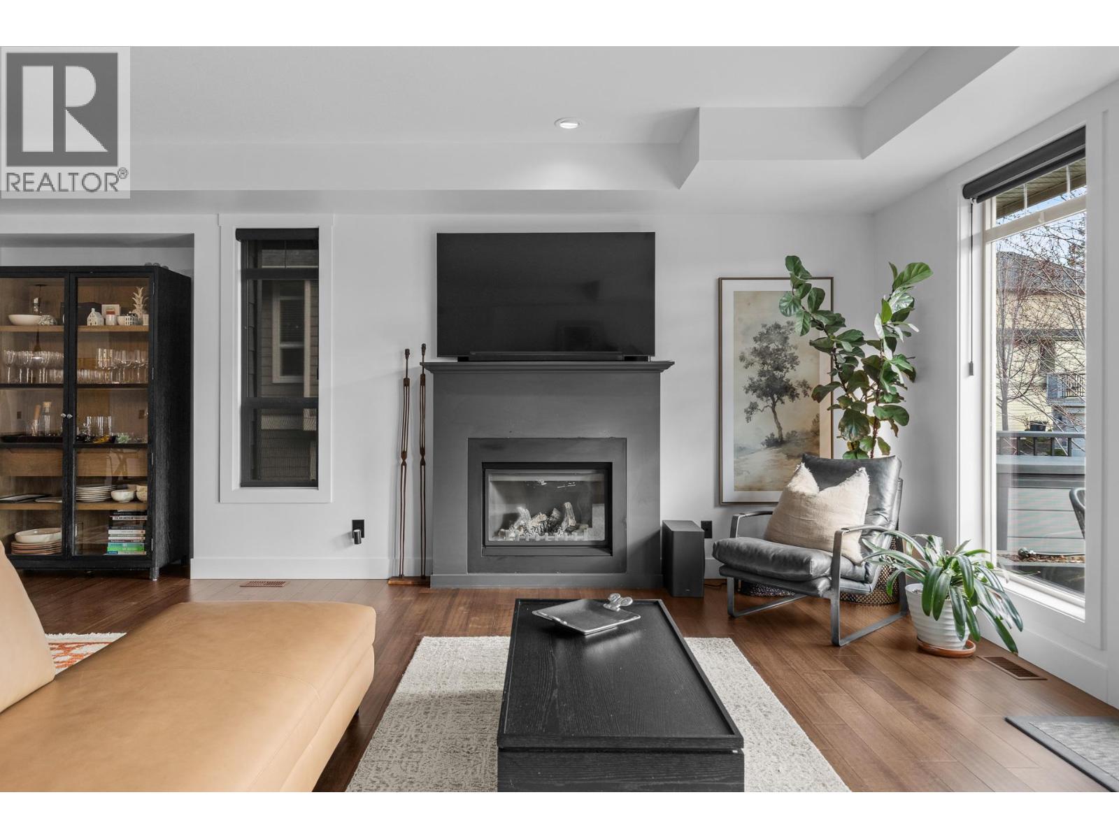 1865 Begbie Road Unit# 14